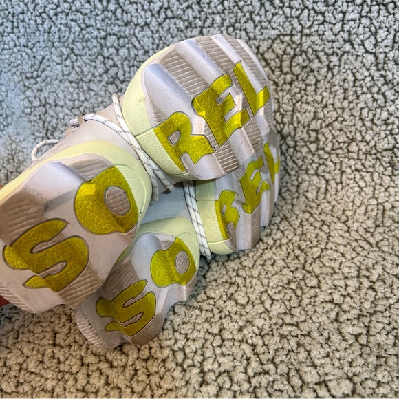 Sorel Kinetic Impact Grey Yellow Sneakers Shoes Women's Size 7 - Picture 6 of 7